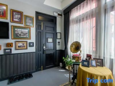 De Phanakron Boutique - 168