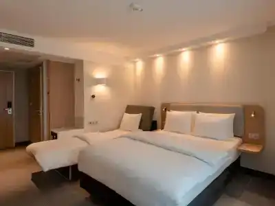 Holiday Inn Express - Offenbach, An Ihg - 44