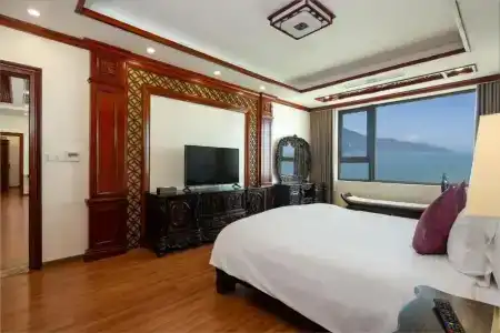 Rosamia Da Nang - 250