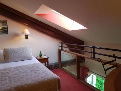 Hostellerie De Bretonniere - 28