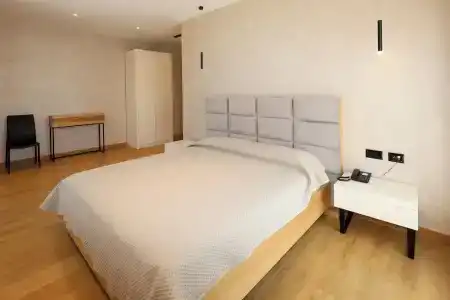 Grand White City - 5
