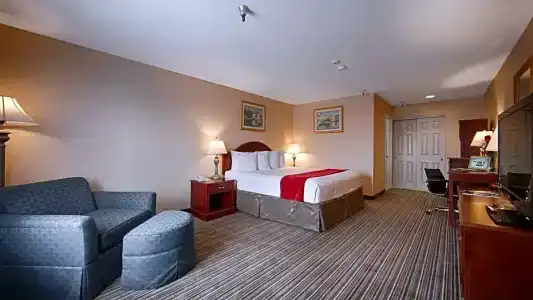 Best Western Surf City - 40