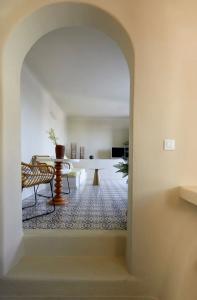 Luna Santorini Suites - 23