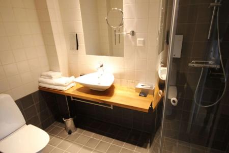 Clarion Wisby - 8