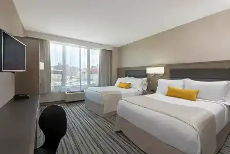 Wyndham Garden LaGuardia South - 16