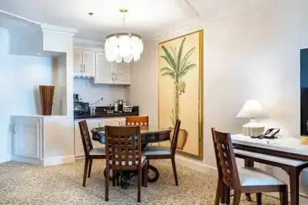 Pacific Terrace - 104