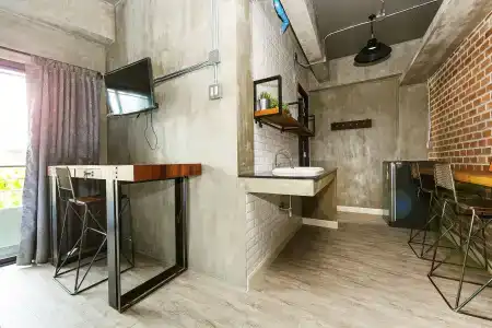 Rent V38 - 12