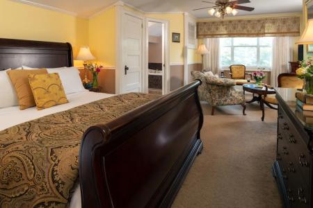 Albemarle Inn - - 69