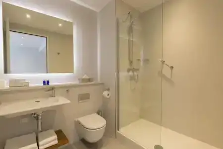 Premier Suites Plus Rotterdam - 39