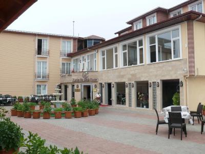 Zarha Mountain Resort - 6