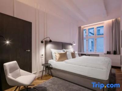 Pytloun Boutique Prague - 59
