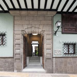 Suites 1478 - 24