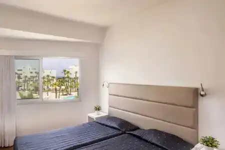 Papantonia Apts - 42