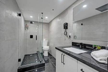 The Alexander All Suites - 577