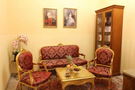 Opera Suite - 1