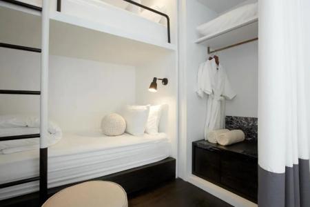 Veranda Pool Suite - 94