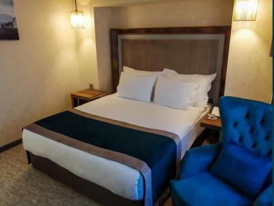 The Life & Spa - 10