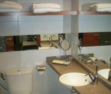 ApartSenator Barcelona - 7
