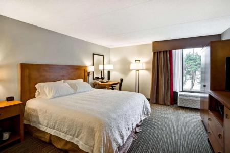 Hampton Inn-Naval Base - 46