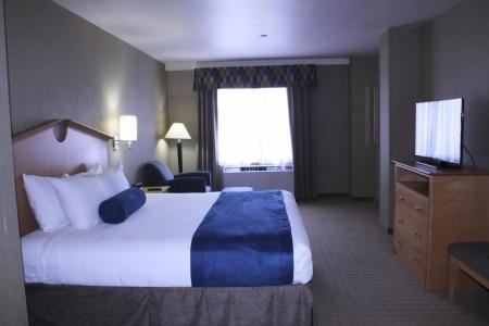 Marco LaGuardia & Suites - 2