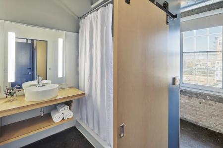 Canvas Dallas - 50