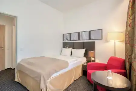 Waldhotel - 53