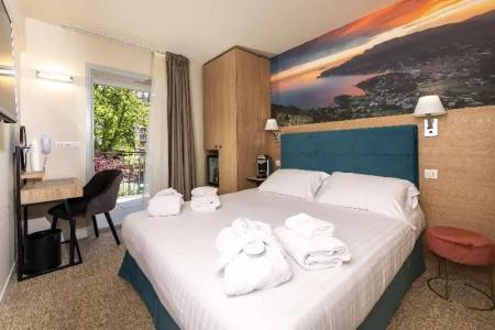 Sure by Best Western Coeur De Cassis - 51