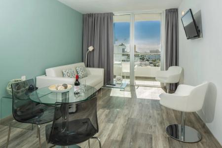 Coral Ocean View - Adults Only - 15