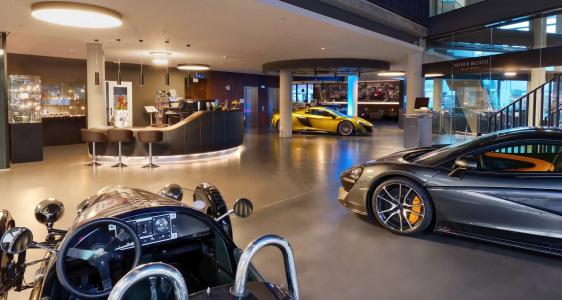 v8 Classic Motorworld Region Stuttgart - 25
