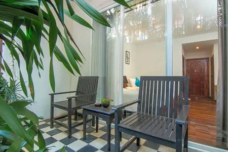 Apsara Centrepole - 106