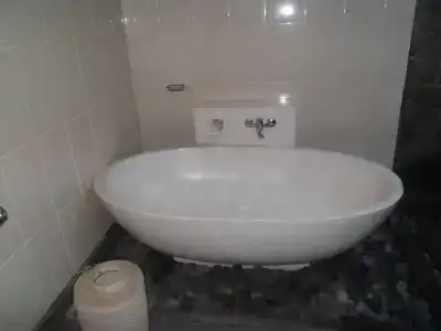 Jj And Spa - 24
