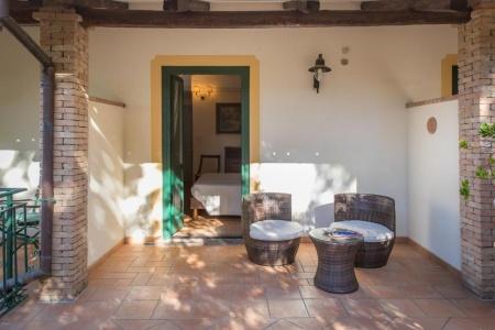 Villa Delle Meraviglie - 84