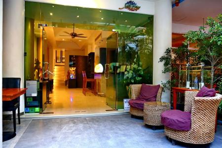 East Suites - 23