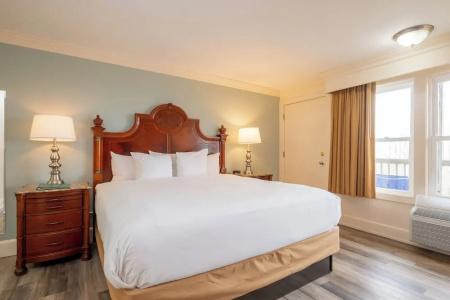 Days Inn by Wyndham - 63