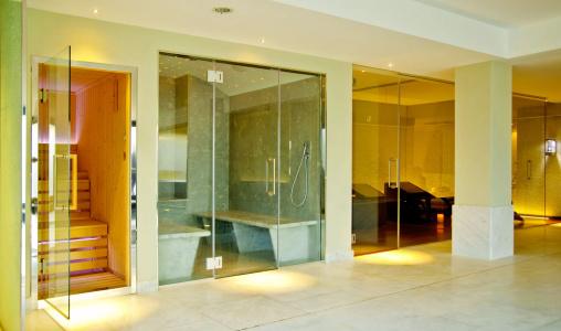 Best Western Globus City - 16