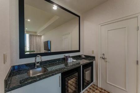 Rio All-Suite & Casino - 100