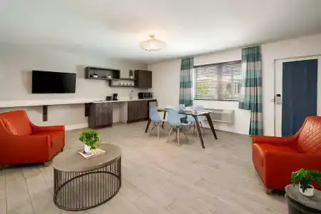 Waterside and Suites - 44