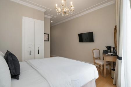 Athens Mansion Luxury Suites - 2