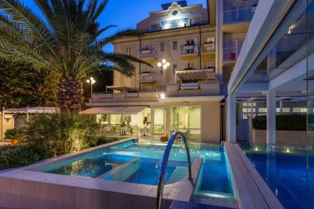 Luna Riccione e Aqua Spa Only Adults +12 - 13
