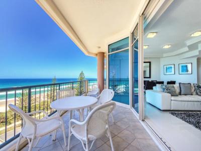 Oceana On Broadbeach - 34