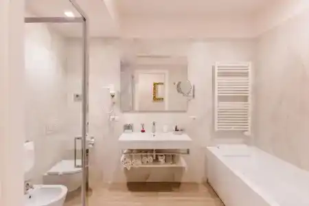 Rhea Silvia Luxury Navona - 58