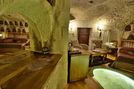 Harman Cave - 5