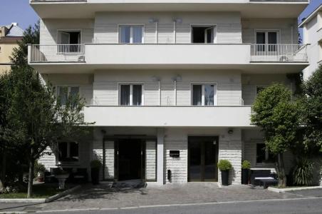 c-hotels Club House Roma - 0