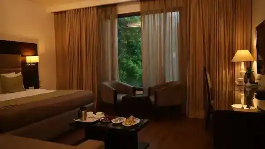 Africa Avenue GK - 1 - 18