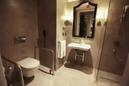 DoubleTree By Hilton Izmir Airport - 50