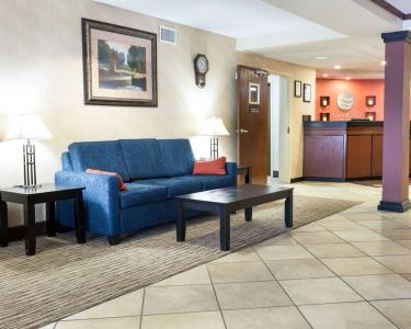 Comfort Inn Civic Center - 11