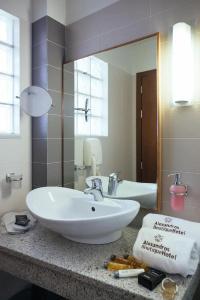 Alexandros Boutique - 9