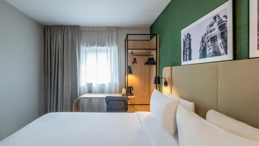 Campanile Roissy - 43