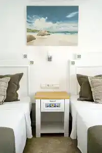 Costa Sariyaz - 54