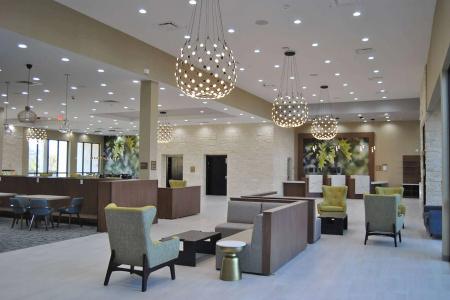 Wyndham Garden - 8